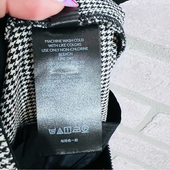 Anthropologie The Essential Collection Slim Ankle Pants in Houndstooth Size 6 - Picture 10 of 11